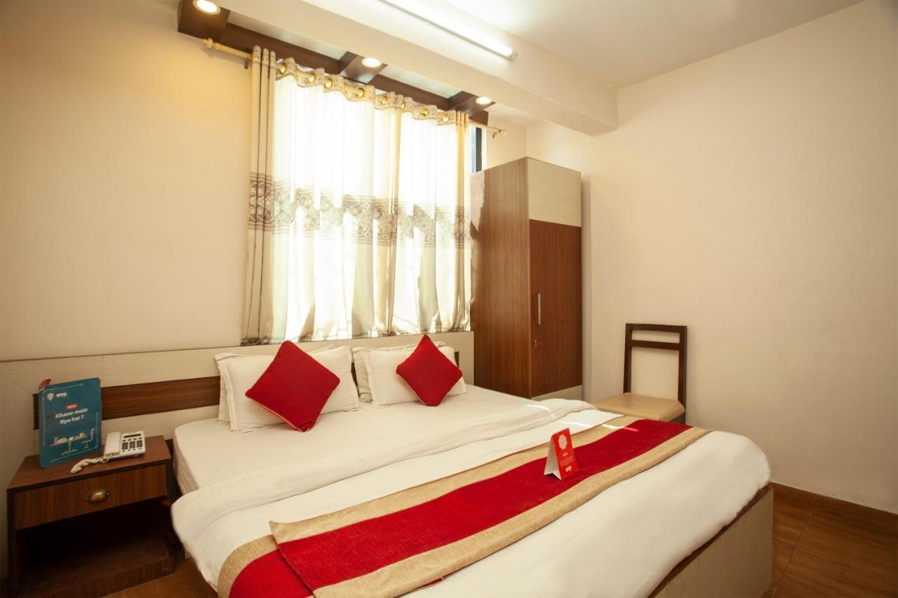 Oyo 219 Hotel Royal Kusum Katmandou Extérieur photo