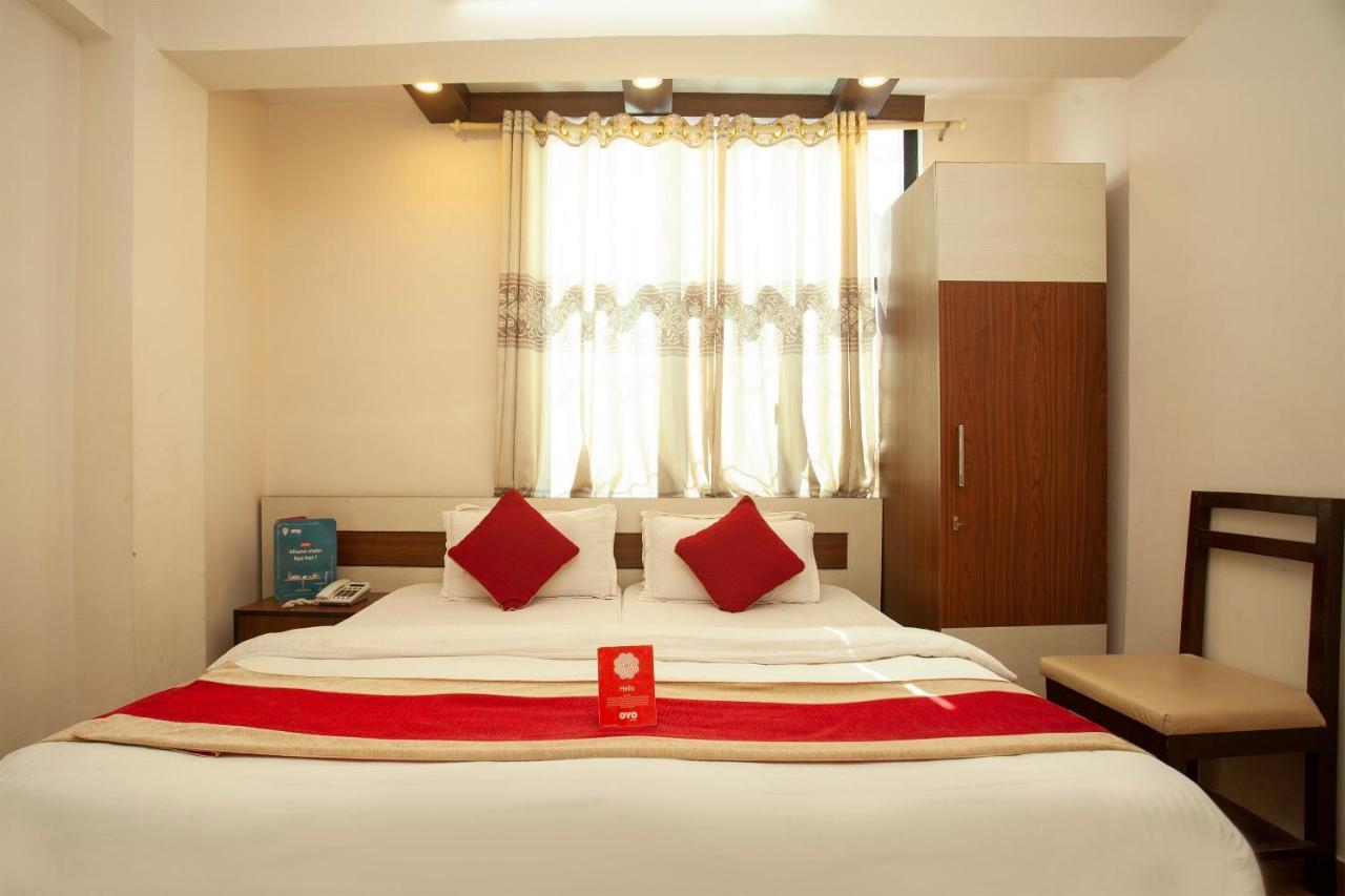 Oyo 219 Hotel Royal Kusum Katmandou Extérieur photo